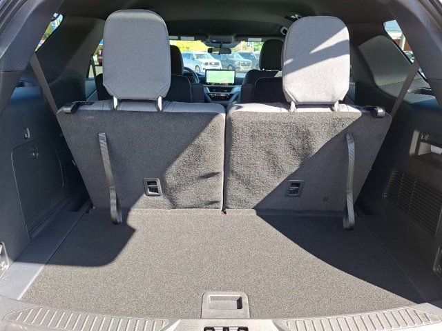 New 2027 Ford Explorer Active RWD image 31