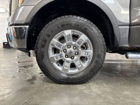 Used 2014 Ford F150 XLT w/ XLT Chrome Package AWD/4WD image 36