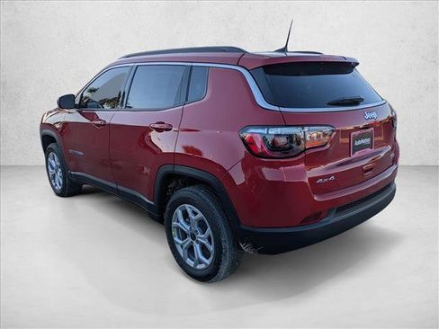 New 2026 Jeep Compass Latitude image 7