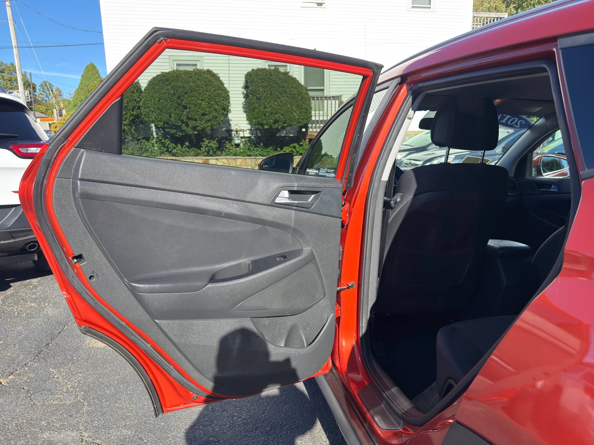 Used 2017 Hyundai Tucson SE w/ SE Popular Package 02 AWD/4WD image 16