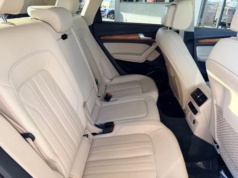 Used 2023 Audi Q5 2.0T Premium Plus image 23