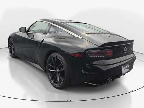 Used 2024 Nissan Z Performance w/ Floor Mat Package RWD image 8