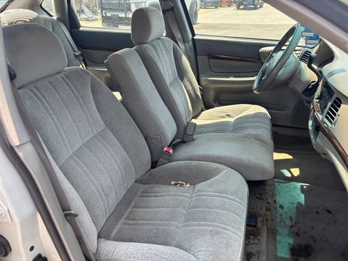 Used 2003 Chevrolet Impala FWD image 19