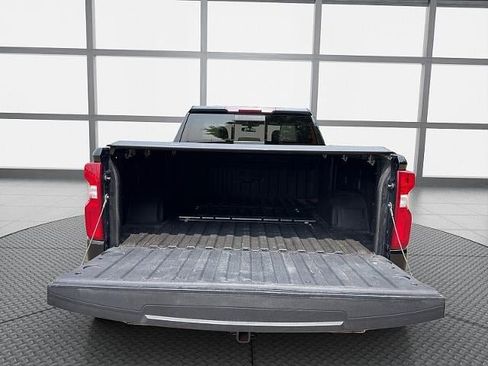 Used 2020 Chevrolet Silverado 1500 LT Trail Boss AWD/4WD image 37