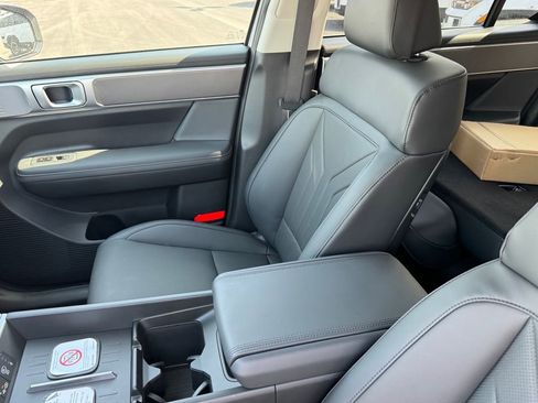 New 2026 Hyundai Santa Fe SEL AWD/4WD image 7