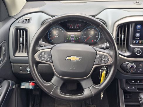 Used 2022 Chevrolet Colorado Z71 RWD image 17