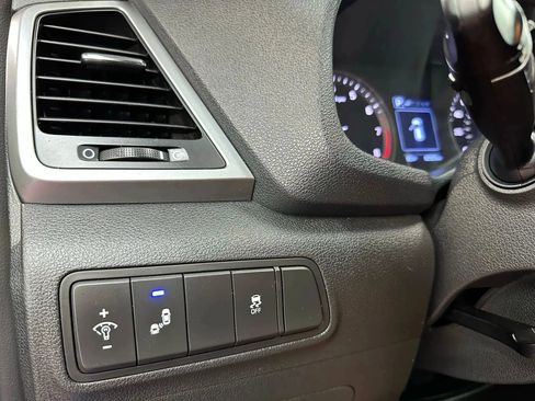 Used 2018 Hyundai Tucson SEL Plus image 18
