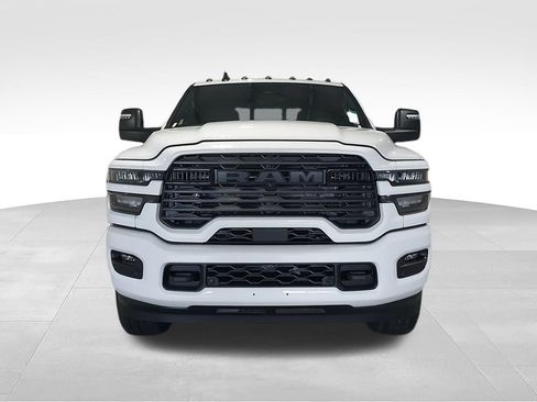 New 2026 RAM 2500 Big Horn AWD/4WD image 3