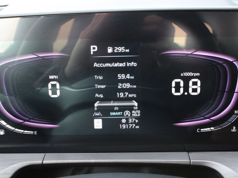 Used 2024 Kia Telluride EX X-Line image 16