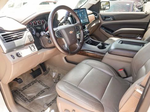 Used 2015 Chevrolet Tahoe LT RWD image 16