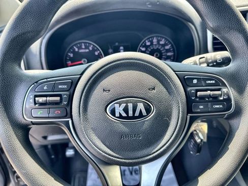 Used 2019 Kia Sportage LX FWD image 22