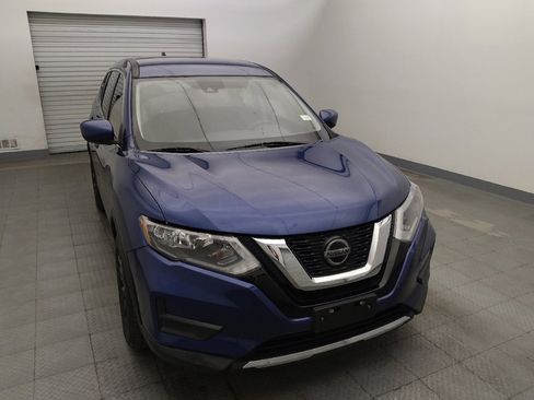 Used 2019 Nissan Rogue S FWD image 14