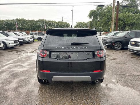 Used 2018 Land Rover Discovery Sport SE AWD/4WD image 7