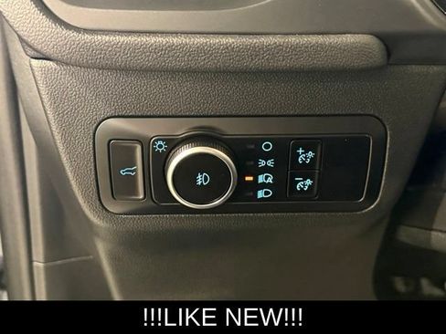 Used 2025 Ford Escape ST-Line Select AWD/4WD image 23
