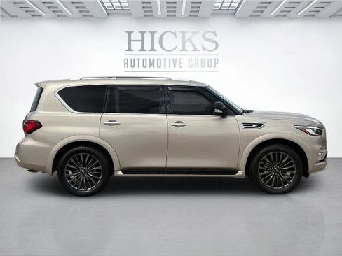 Certified 2024 INFINITI QX80 Sensory AWD/4WD image 4