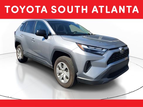 Used 2024 Toyota RAV4 LE image 1