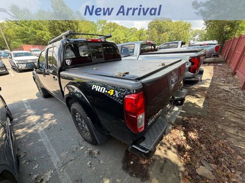 Used 2020 Nissan Frontier PRO-4X w/ Pro-4x Utility Package AWD/4WD image 8