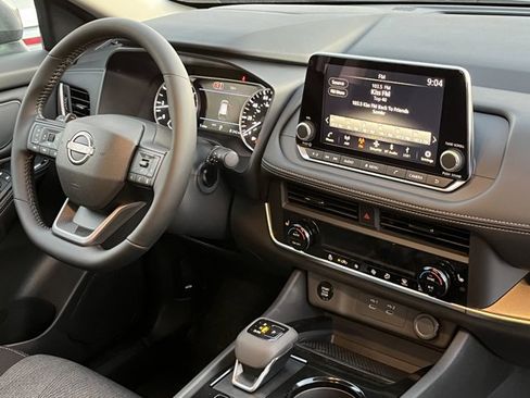 New 2026 Nissan Rogue SV w/ Cold Weather Package AWD/4WD image 11