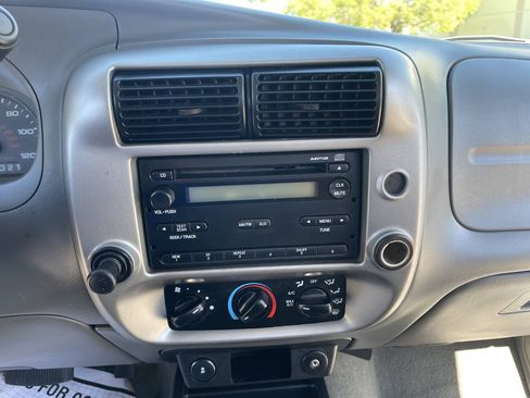 Used 2011 Ford Ranger XLT RWD image 19