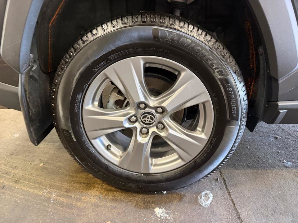 Certified 2024 Toyota RAV4 XLE w/ Convenience Package AWD/4WD image 27
