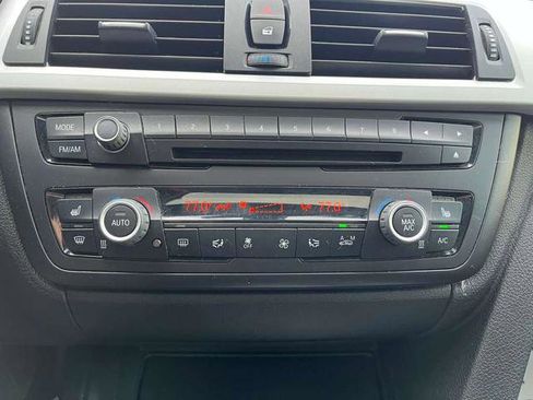 Used 2013 BMW 328i xDrive Sedan image 28