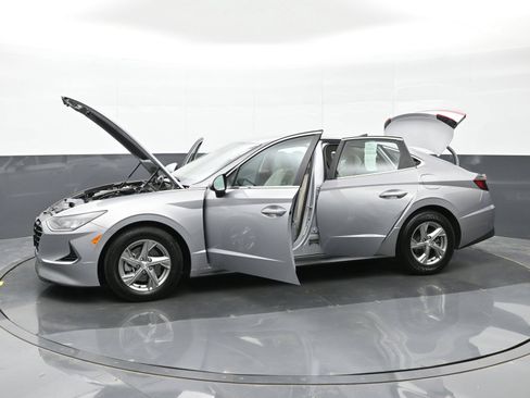 Certified 2023 Hyundai Sonata SE w/ Cargo Package FWD image 48