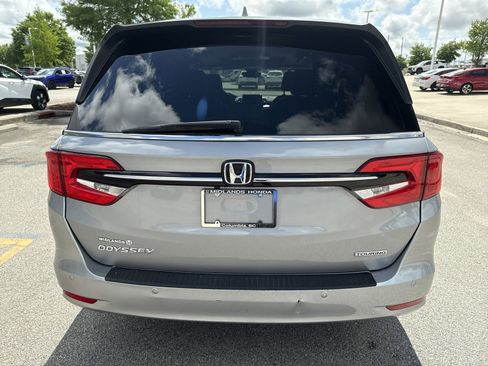 Used 2023 Honda Odyssey Touring image 6