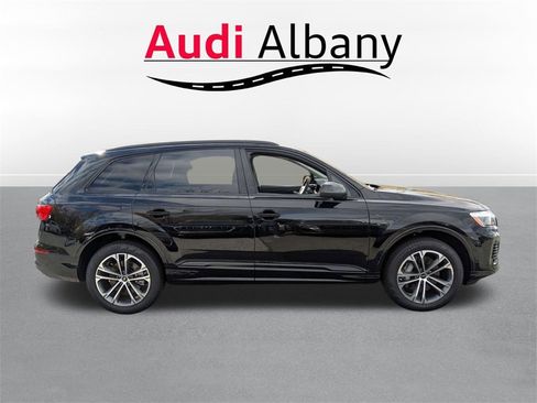 New 2026 Audi Q7 3.0T Premium image 3