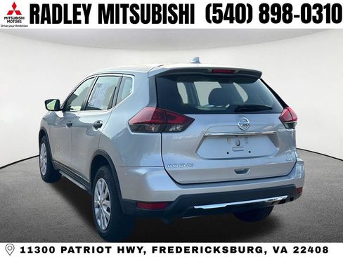 Used 2020 Nissan Rogue S AWD/4WD image 17
