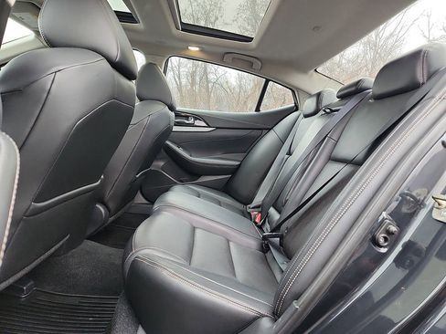 Used 2016 Nissan Maxima 3.5 SL image 10