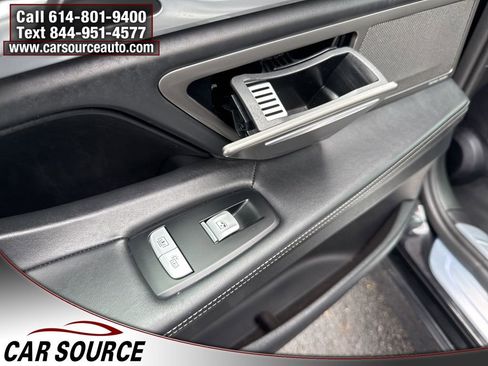 Used 2018 BMW 750i xDrive image 35