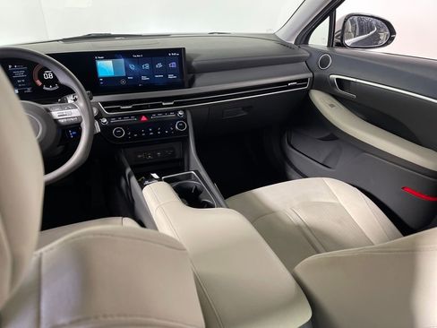 Certified 2024 Hyundai Sonata SEL image 17