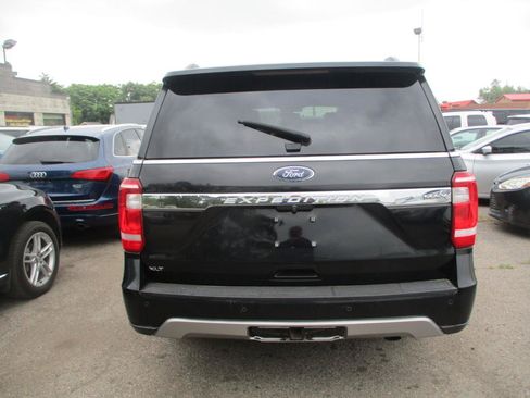 Used 2018 Ford Expedition Max XLT w/ Equipment Group 201A AWD/4WD image 6