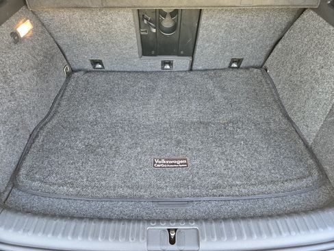 Used 2018 Volkswagen Tiguan Limited w/ Premium Package FWD image 28