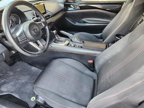 Used 2016 MAZDA MX-5 Miata Club image 10