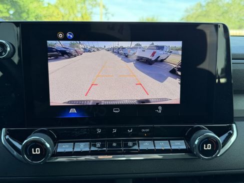 New 2026 Chevrolet Colorado Trail Boss AWD/4WD image 23