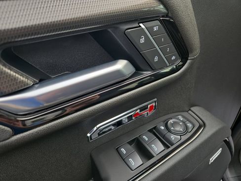 New 2026 GMC Sierra 1500 AT4 w/ Technology Package AWD/4WD image 19