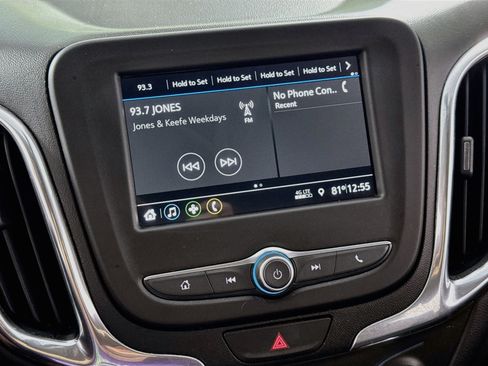 Used 2019 Chevrolet Equinox LT AWD/4WD image 16