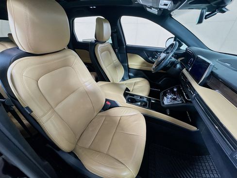 Used 2020 Lincoln Corsair Reserve w/ Elements Package image 29