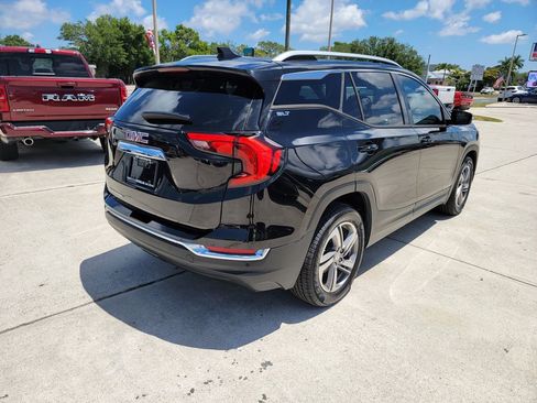 Used 2018 GMC Terrain SLT w/ Preferred Package FWD image 6