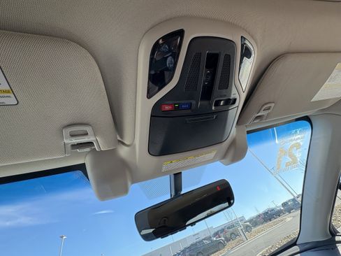 Used 2021 Subaru Outback Touring XT image 23