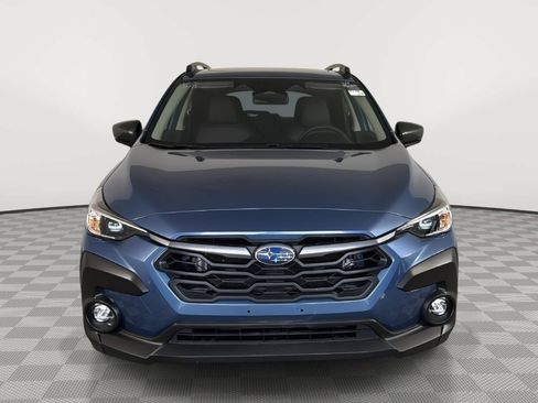 Used 2024 Subaru Crosstrek 2.0i Premium AWD/4WD image 2