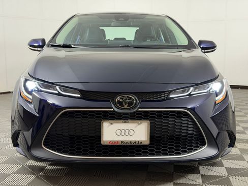 Used 2022 Toyota Corolla XLE FWD image 6