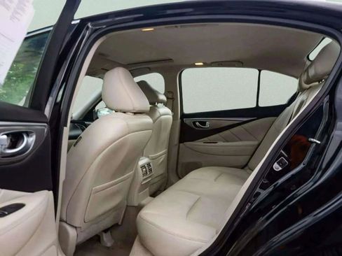 Used 2015 INFINITI Q50 w/ Moonroof Package image 8