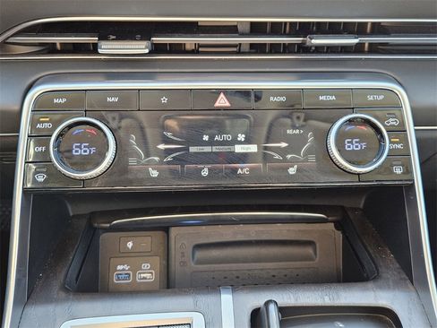 Used 2024 Genesis GV80 2.5T image 19