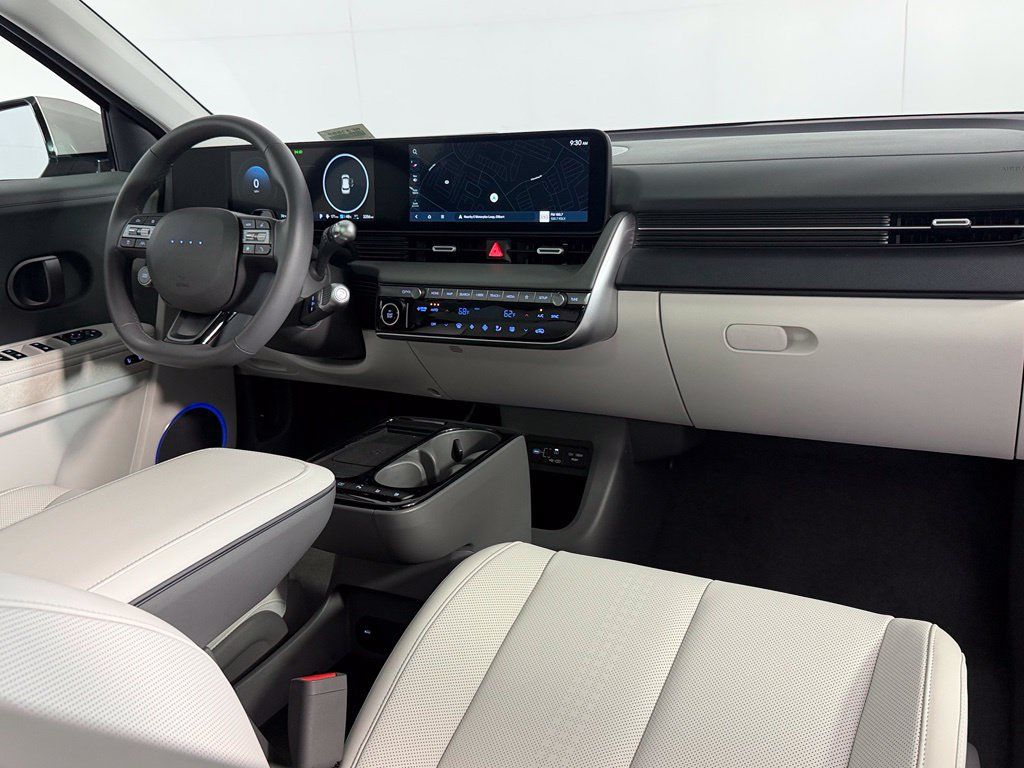 Used 2025 Hyundai Ioniq 5 Limited RWD image 16