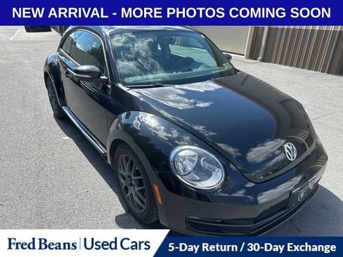 Used 2012 Volkswagen Beetle 2.5 image 11