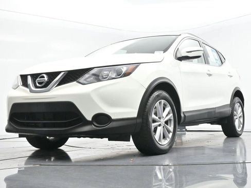 Used 2017 Nissan Rogue Sport SV FWD image 45