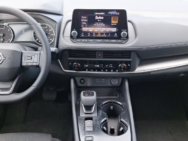 Certified 2026 Nissan Rogue SV w/ Cold Weather Package FWD image 18