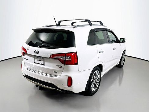 Used 2015 Kia Sorento SX image 7